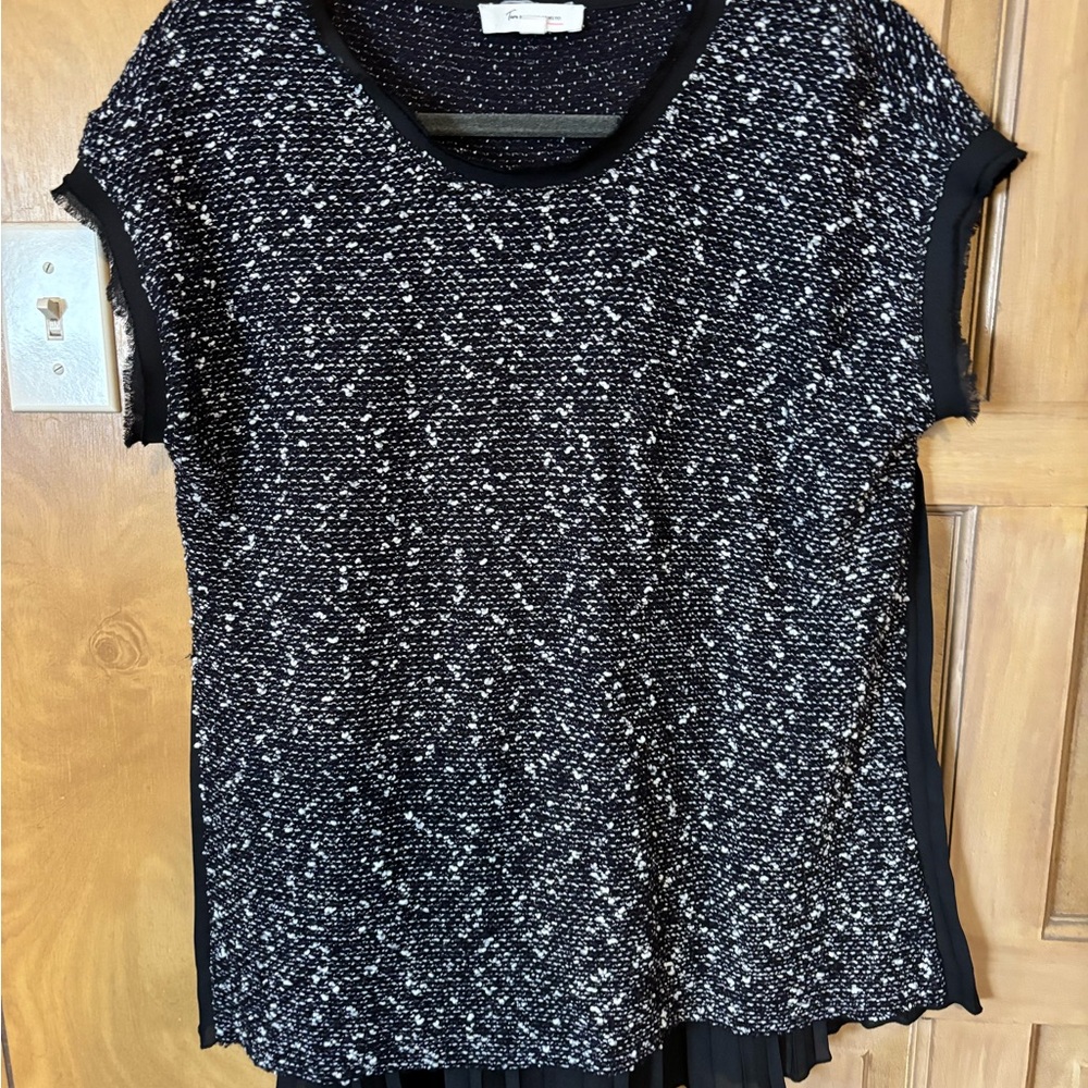 Vince Camuto Black, Navy and White Textured Blouse